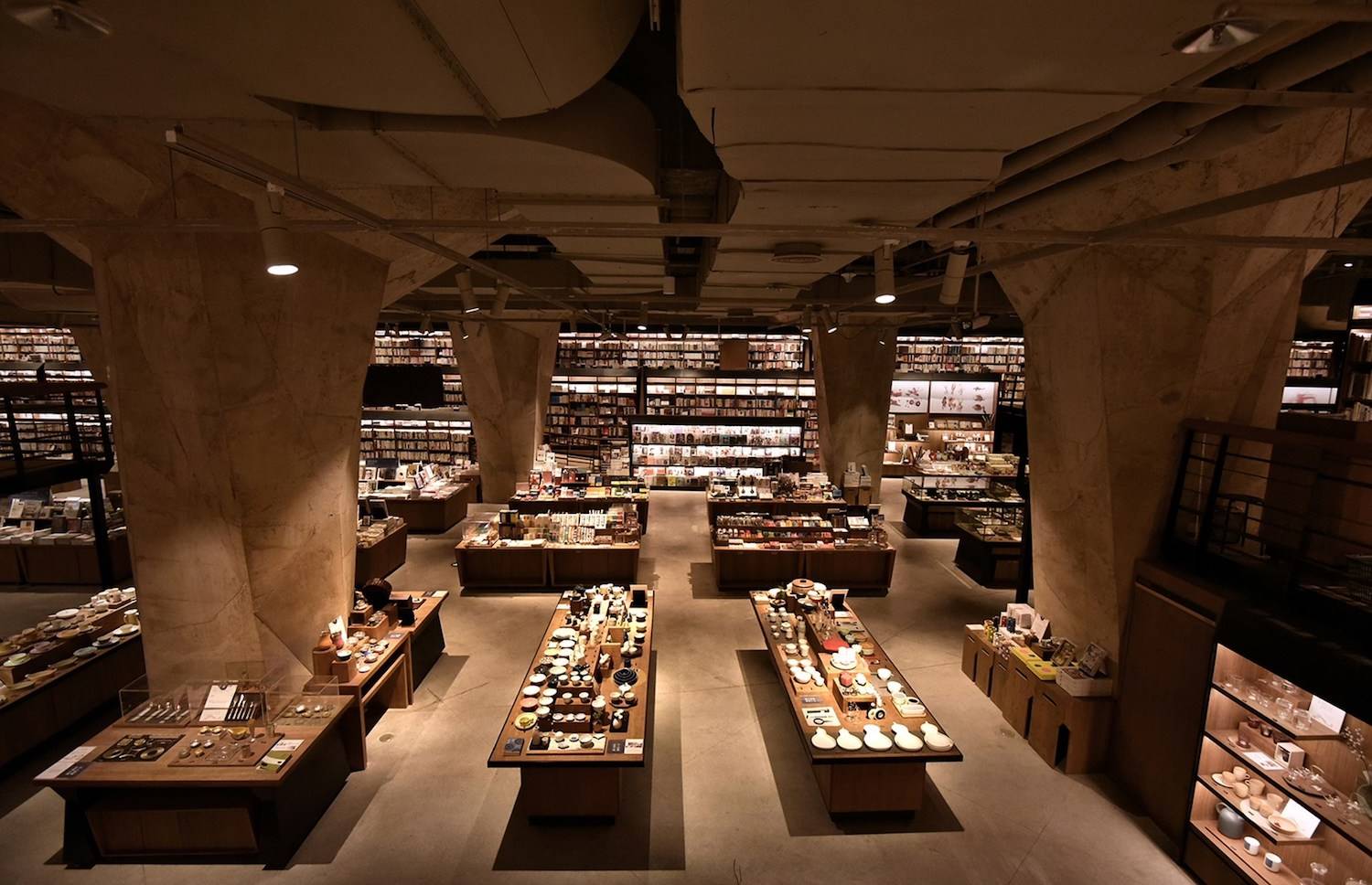 Fangsuo Bookstore, Sichuan (China). Chu Chih-Kang